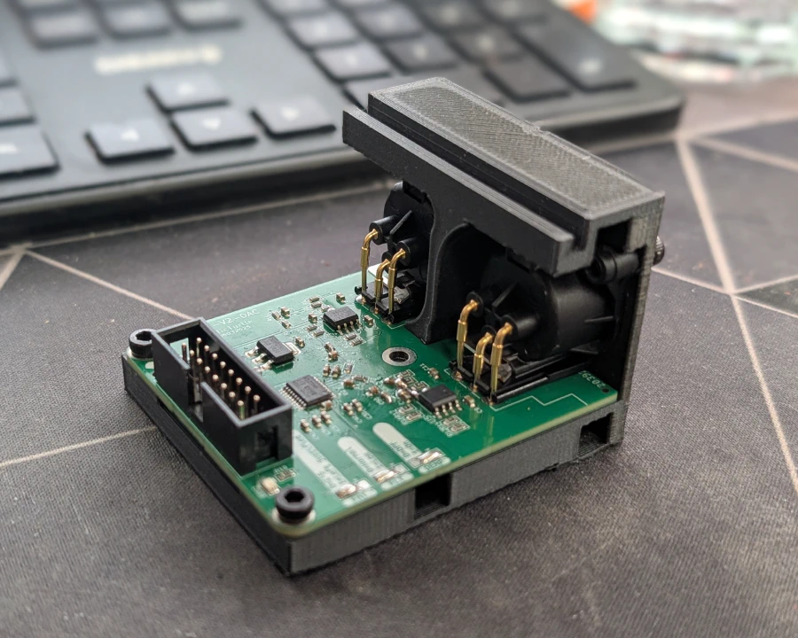 DAC with the holder (Back)