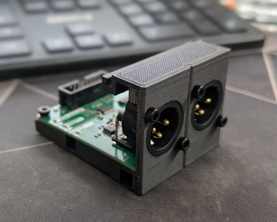 DAC with the holder (Front)